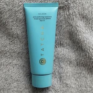 Silken pore perfecting sunscreen